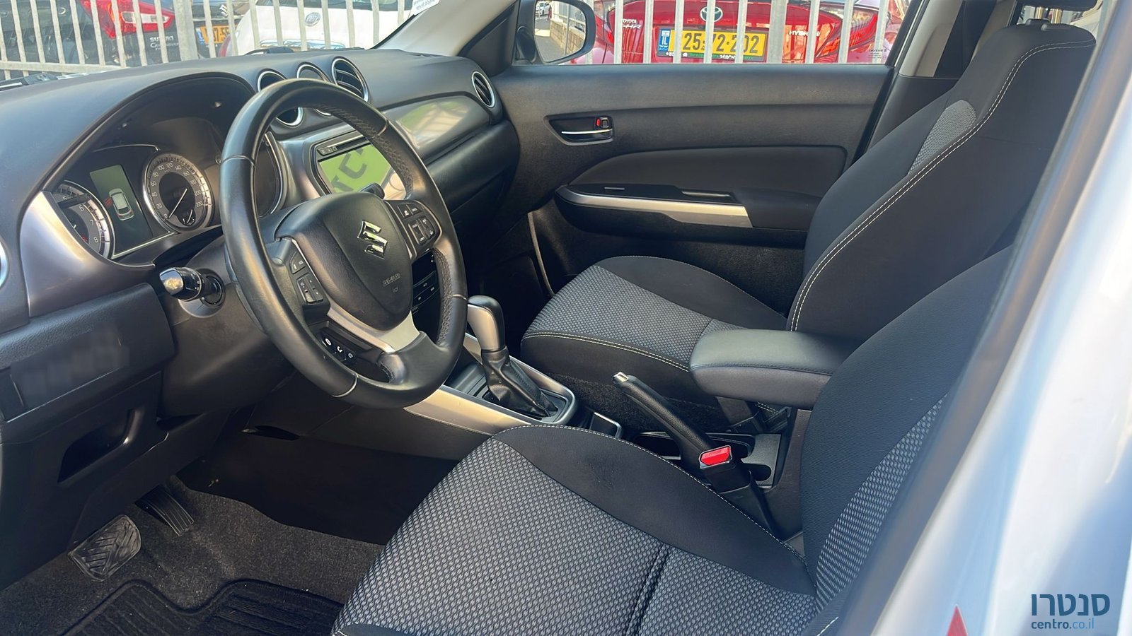 2021' Suzuki SX4 photo #3