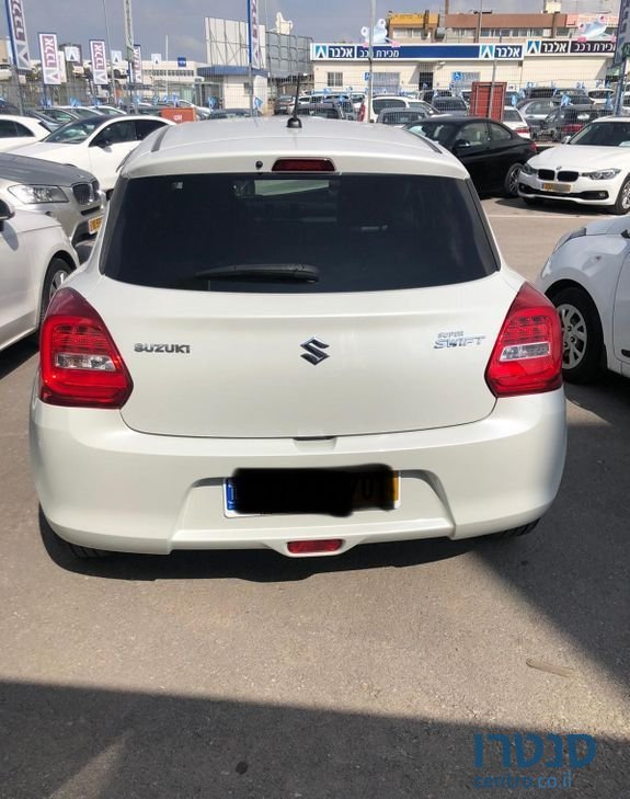 2018' Suzuki Swift סוזוקי סוויפט photo #2