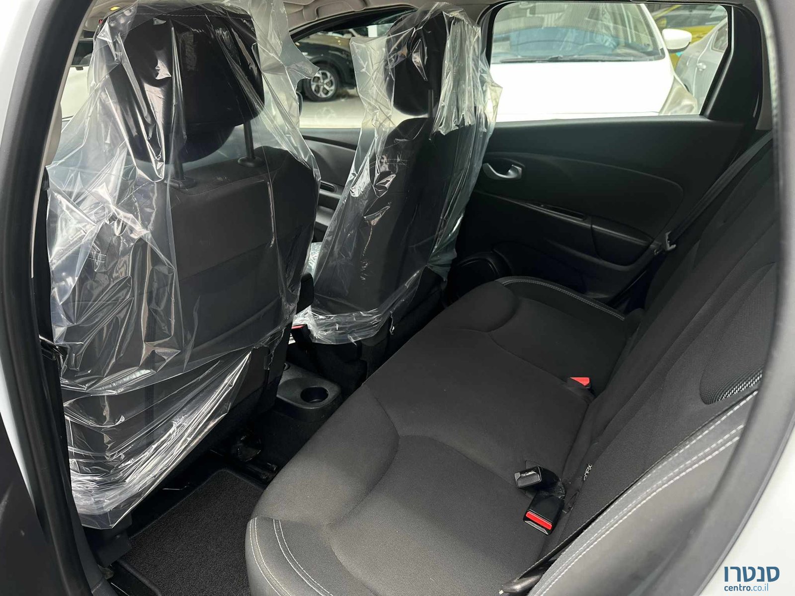 2017' Renault Clio photo #7