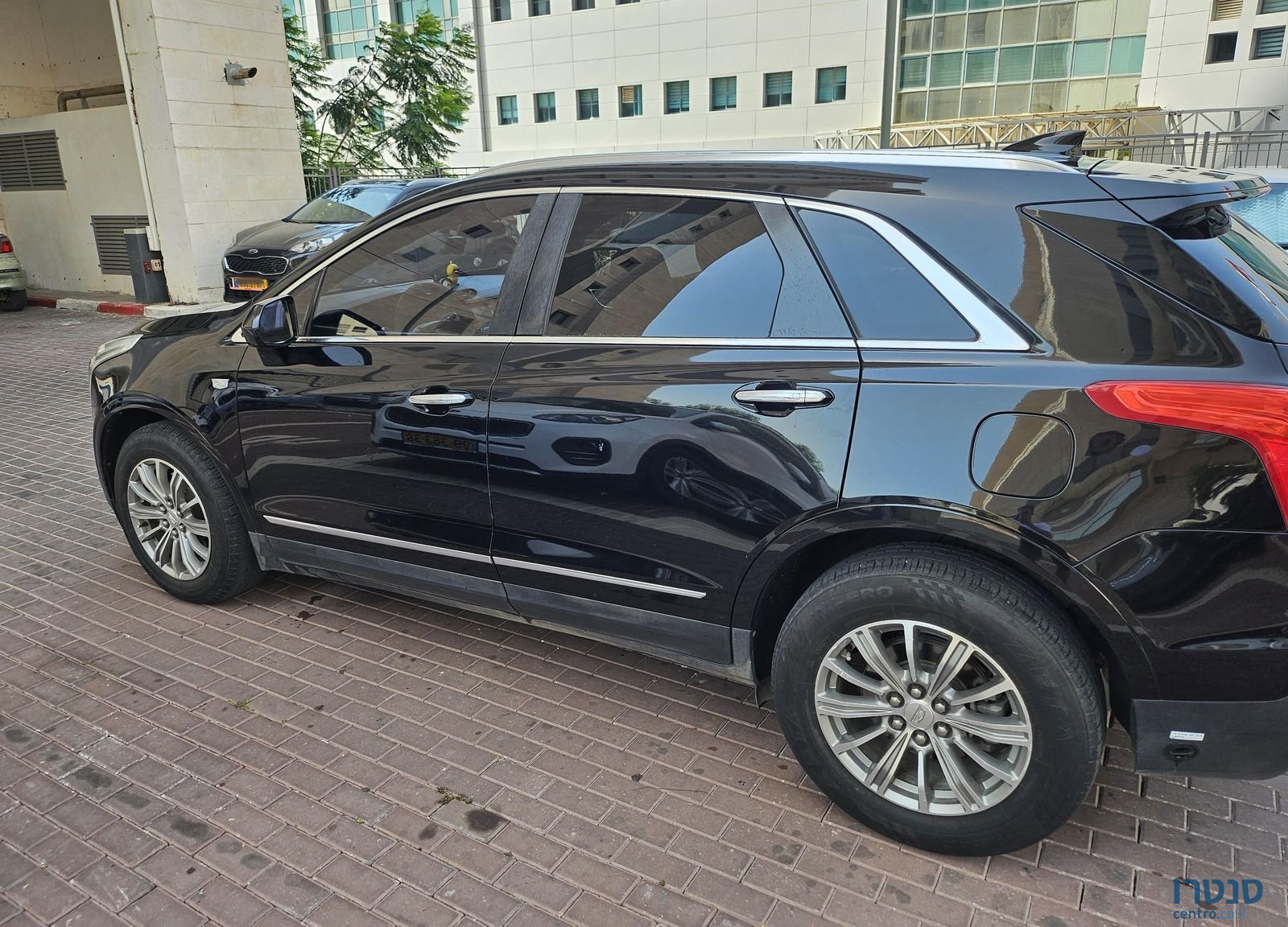 2017' Cadillac XT5 קאדילק photo #5