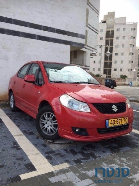 2009' Suzuki SX4 photo #1