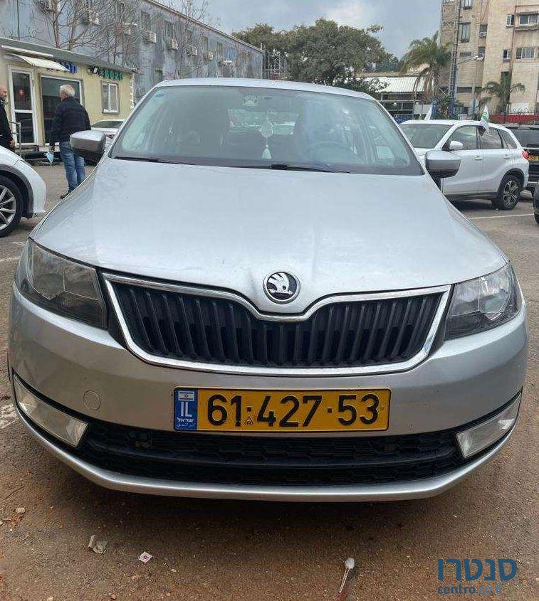 2014' Skoda Rapid סקודה ראפיד photo #4