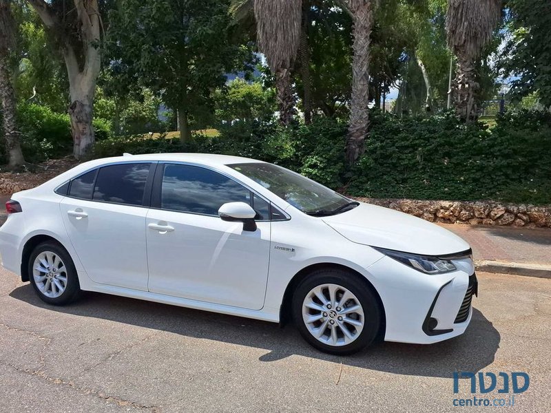 2021' Toyota Corolla טויוטה קורולה photo #3