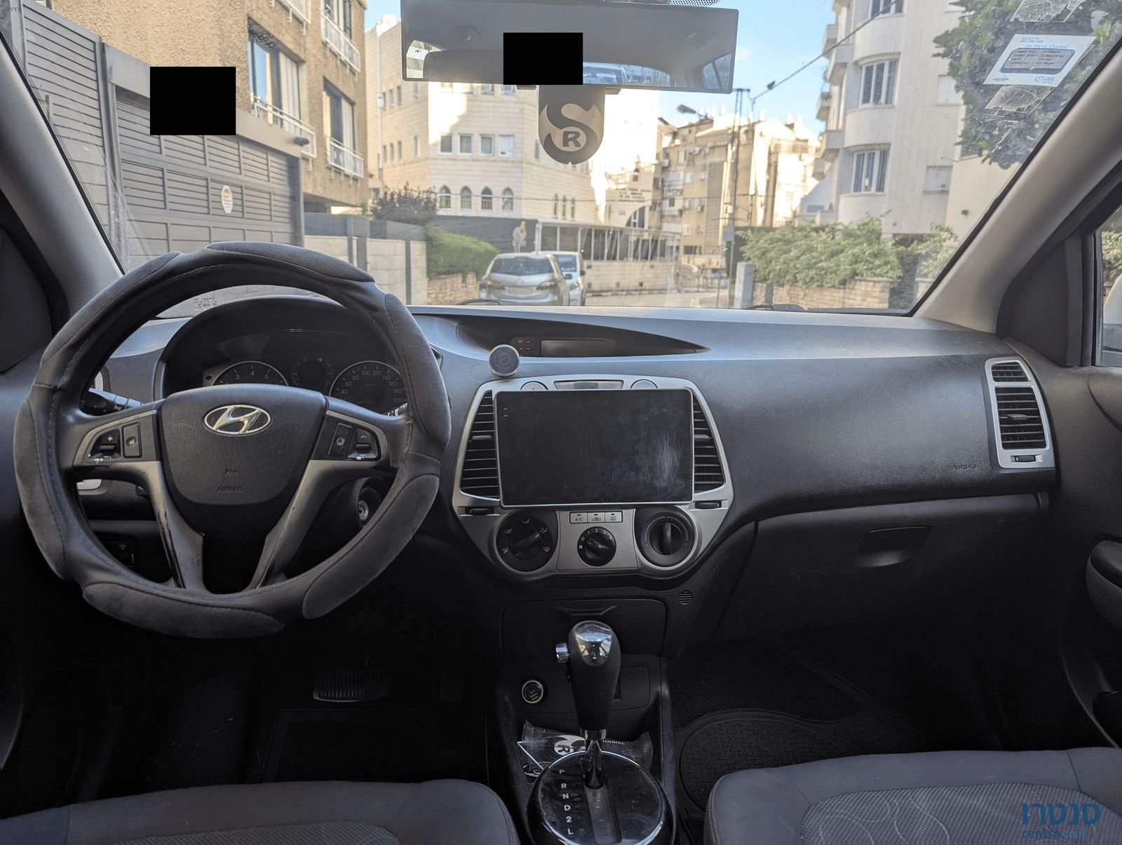 2011' Hyundai i20 יונדאי photo #5