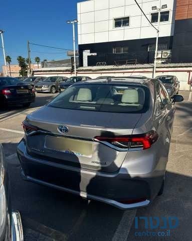 2019' Toyota Corolla טויוטה קורולה photo #4