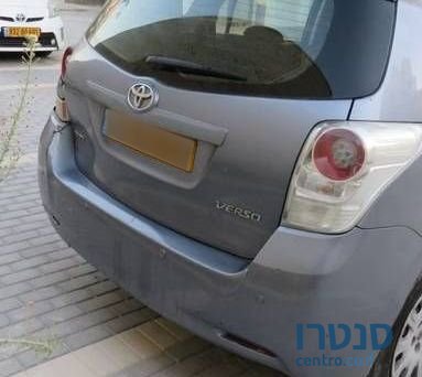 2009' Toyota Verso טויוטה ורסו photo #1