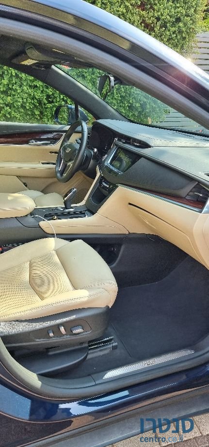 2017' Cadillac Xt5 קאדילק photo #3