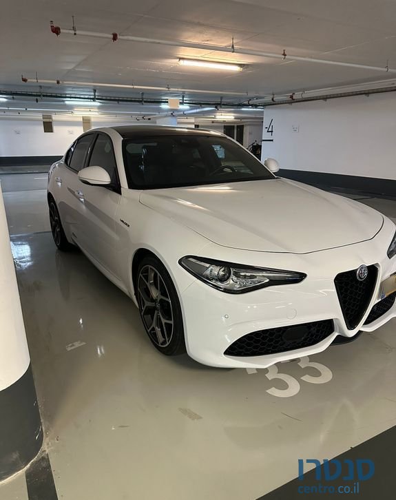 2022' Alfa Romeo Giulia אלפא רומיאו ג'וליה photo #1