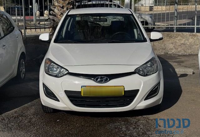 2013' Hyundai i20 יונדאי photo #1