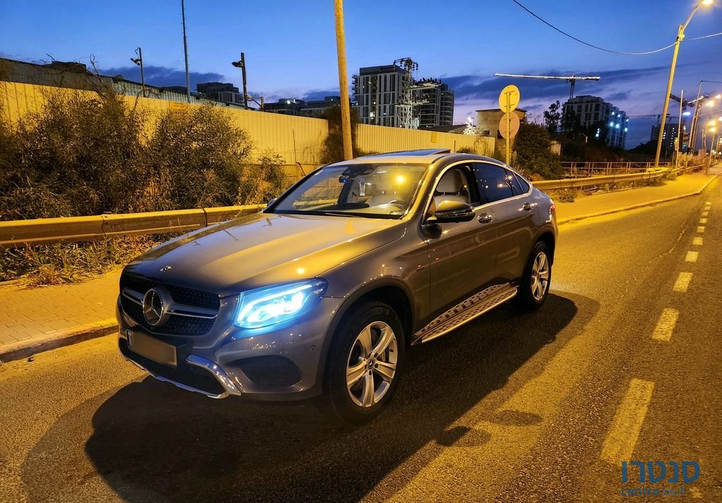 2018' Mercedes-Benz Glc-Class מרצדס photo #3