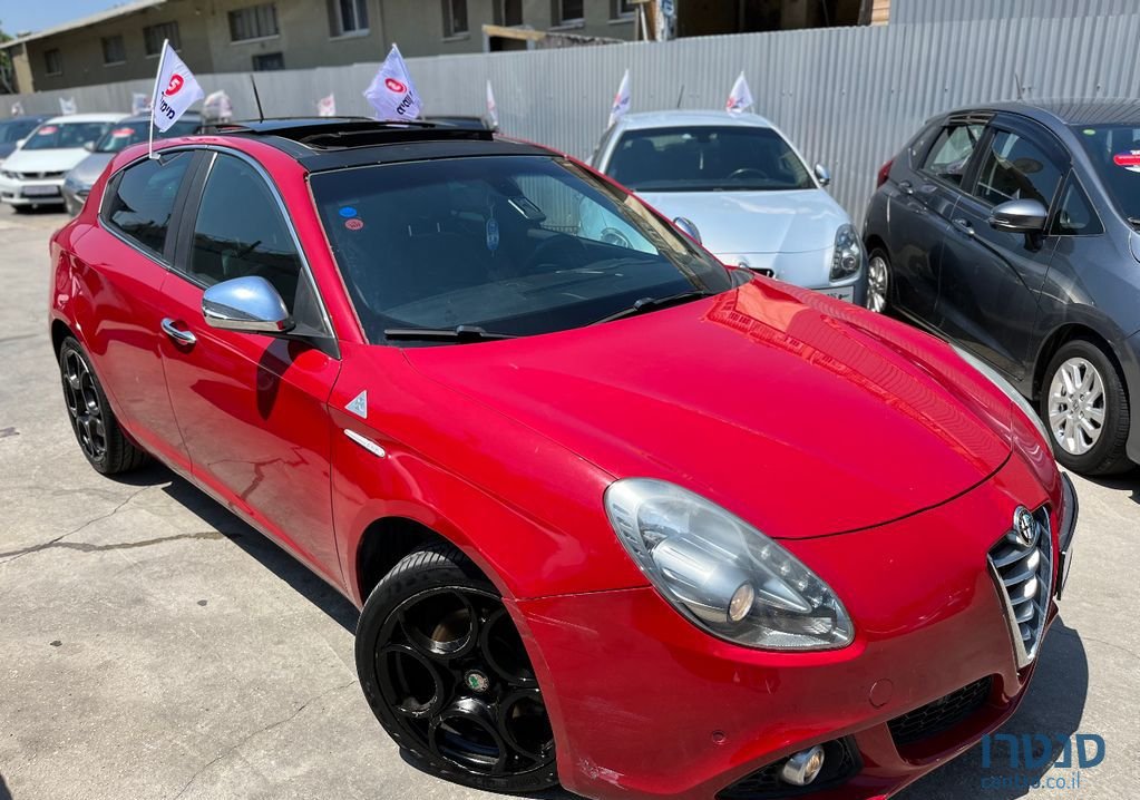 2014' Alfa Romeo Giulietta אלפא רומיאו ג'ולייטה photo #5