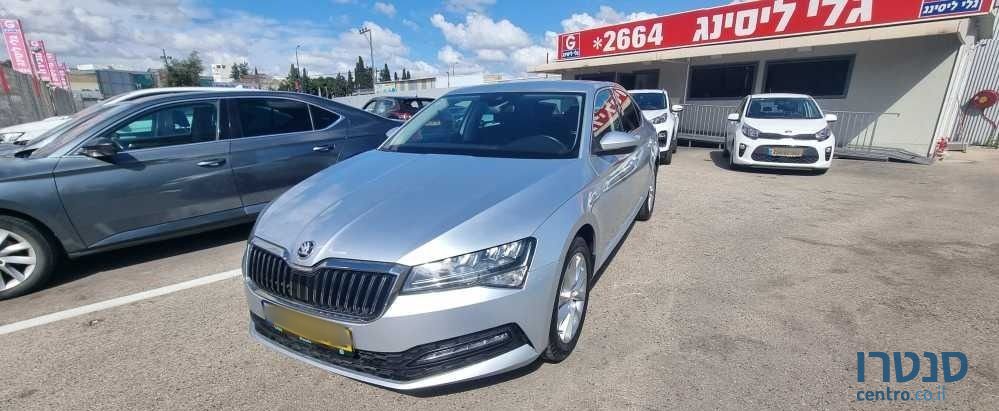 2021' Skoda Superb סקודה סופרב photo #3
