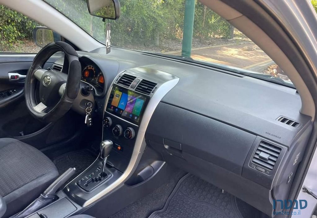 2011' Toyota Corolla טויוטה קורולה photo #2