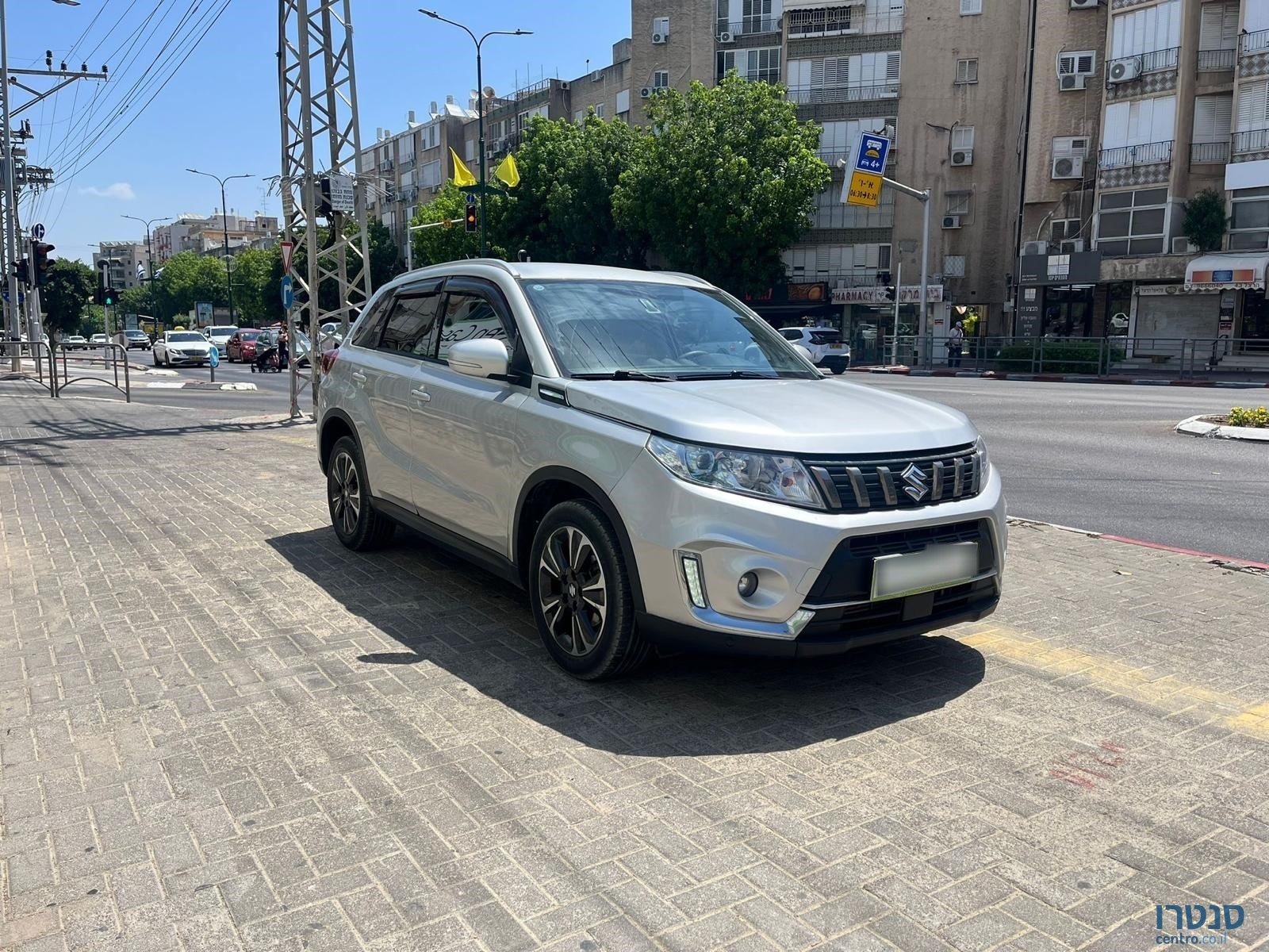 2020' Suzuki Vitara photo #5