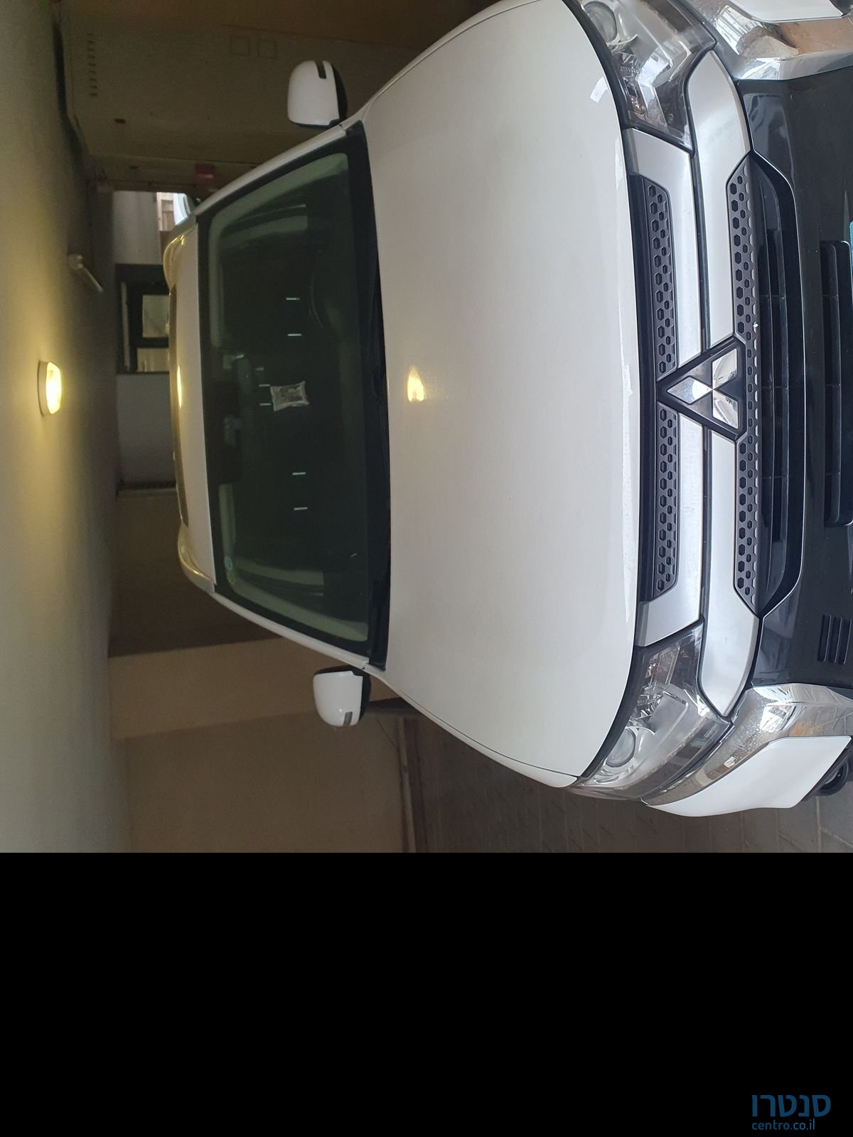 2020' Mitsubishi Outlander מיצובישי אאוטלנדר photo #2