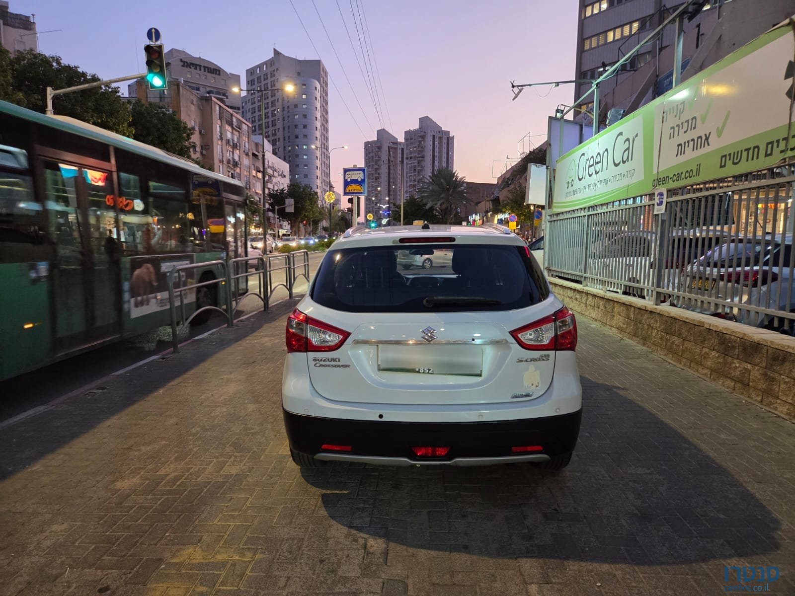 2015' Suzuki SX4 photo #6