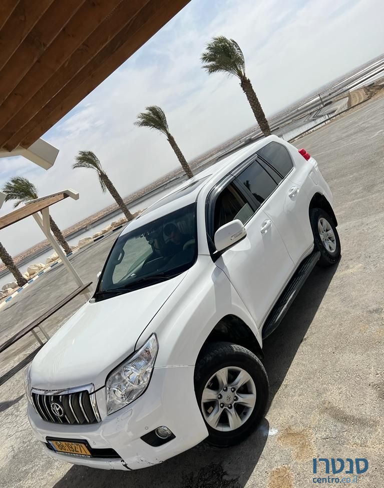 2010' Toyota Land Cruiser טויוטה לנד קרוזר photo #1