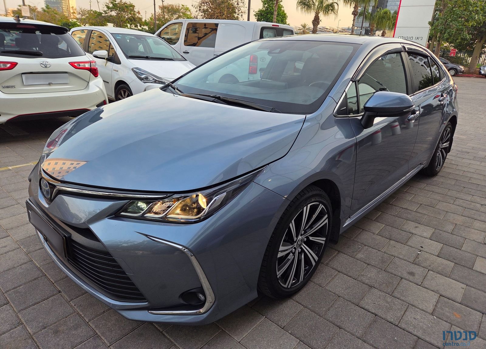 2022' Toyota Corolla טויוטה קורולה photo #3