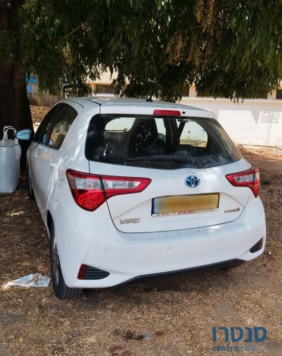 2018' Toyota Yaris טויוטה יאריס photo #2
