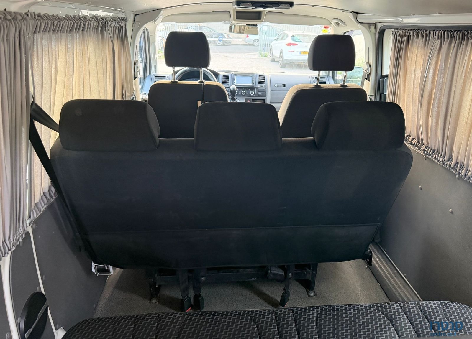 2011' Volkswagen Transporter פולקסווגן טרנספורטר photo #3