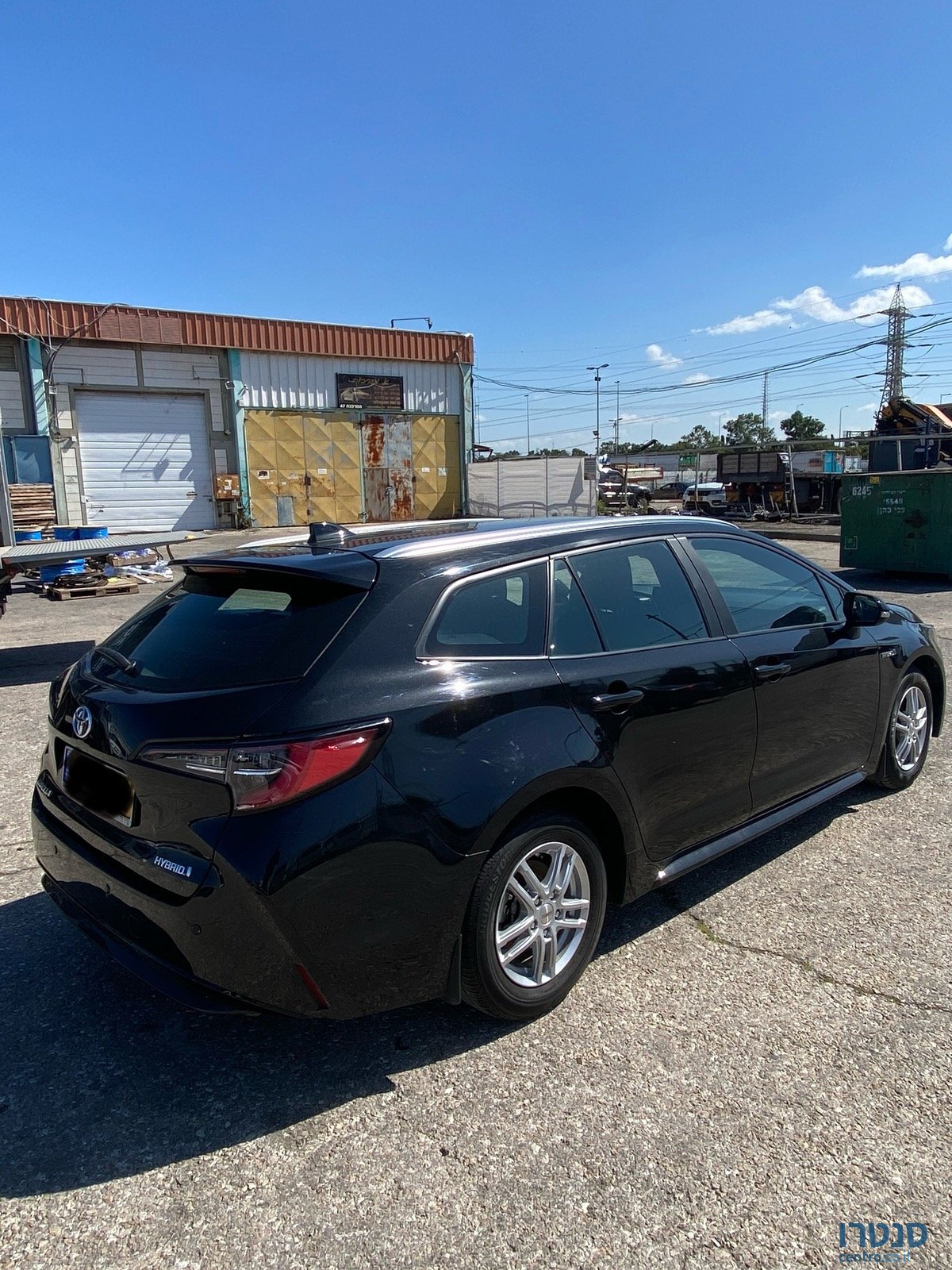 2022' Toyota Corolla photo #2