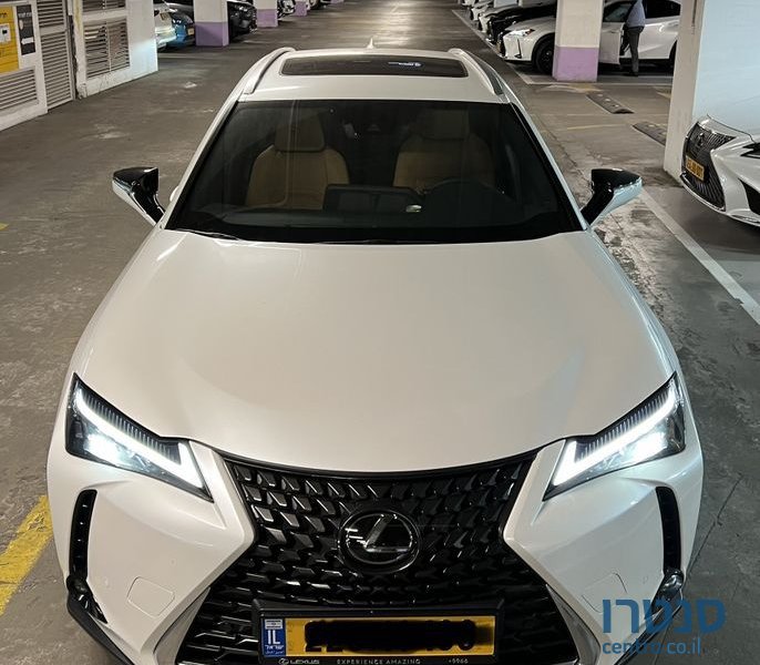 2022' Lexus Ux לקסוס photo #3