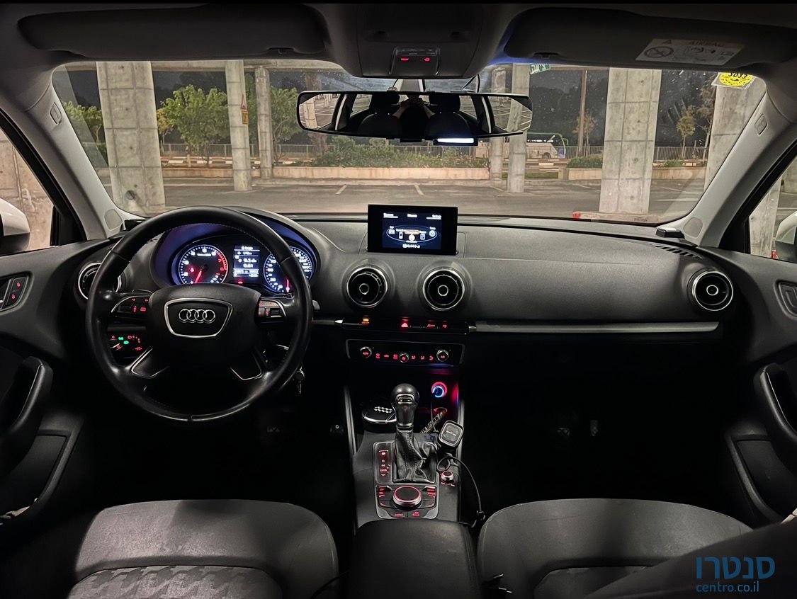 2015' Audi A3 photo #2