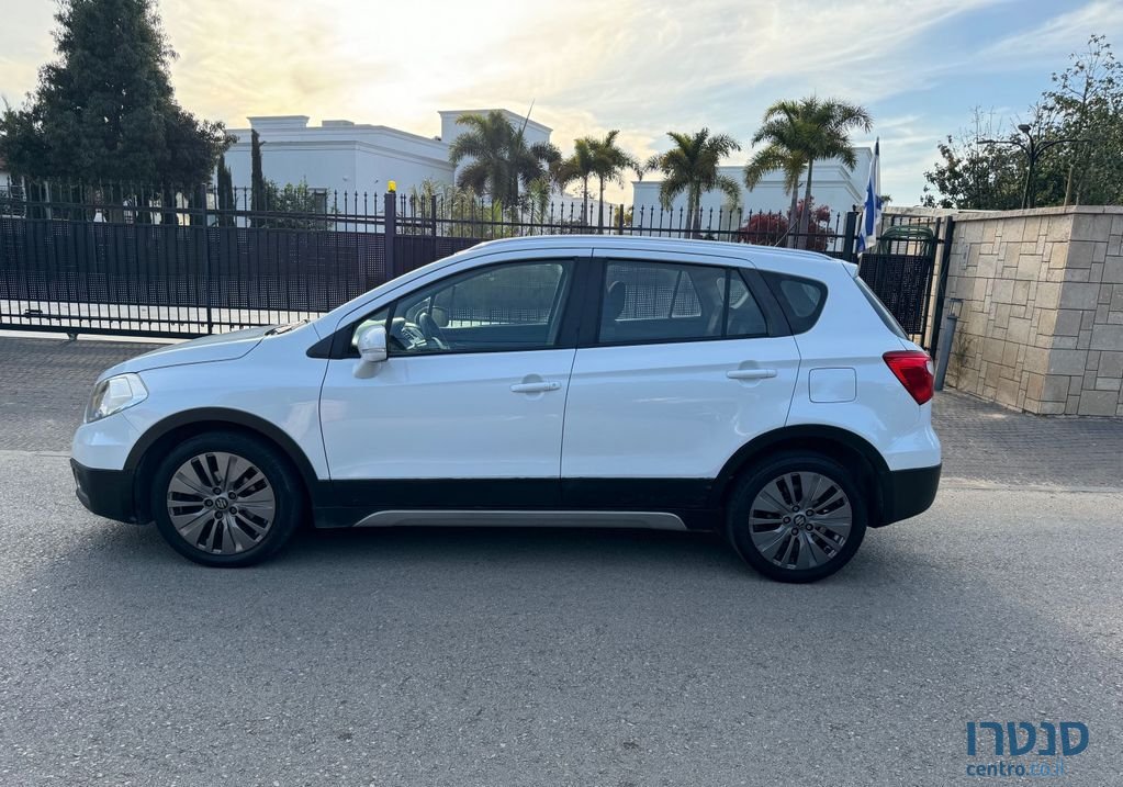 2015' Suzuki Crossover סוזוקי Sx4 קרוסאובר photo #6