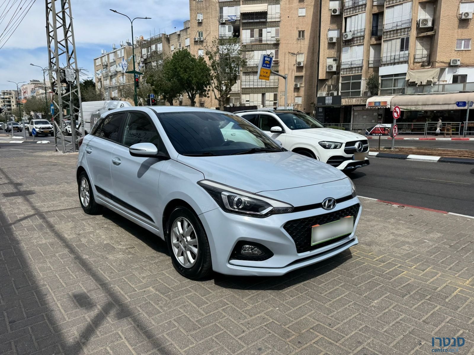 2019' Hyundai i20 photo #6