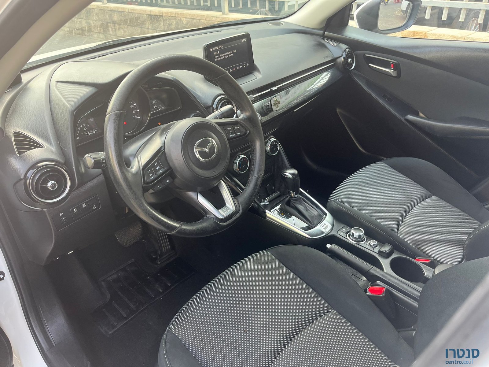 2019' Mazda 2 photo #4