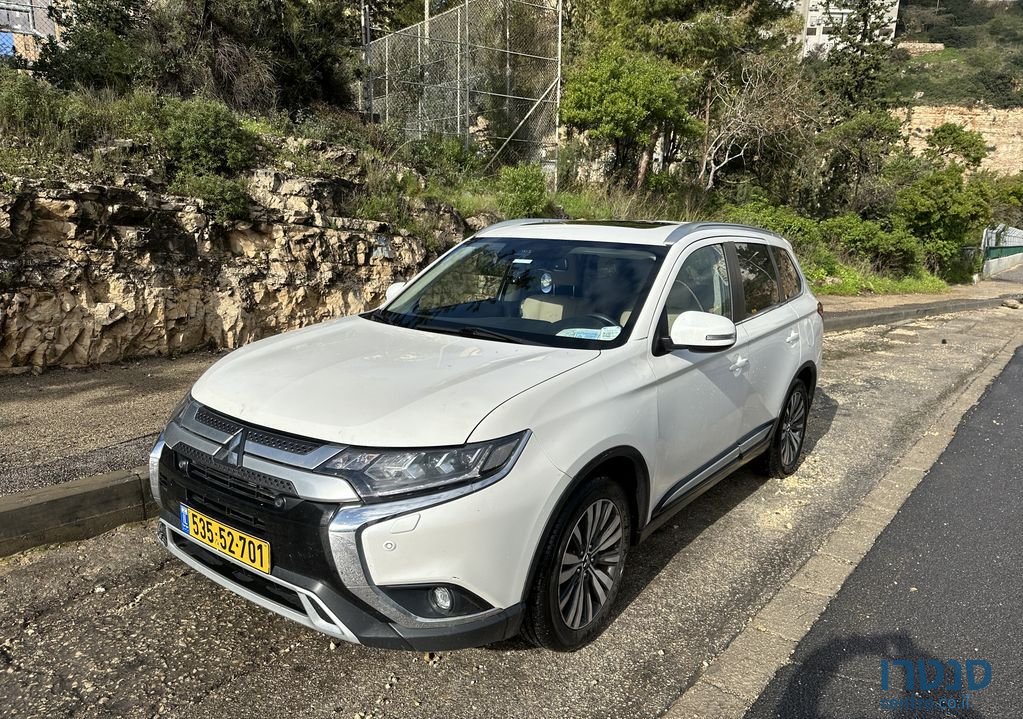 2019' Mitsubishi Outlander מיצובישי אאוטלנדר photo #1