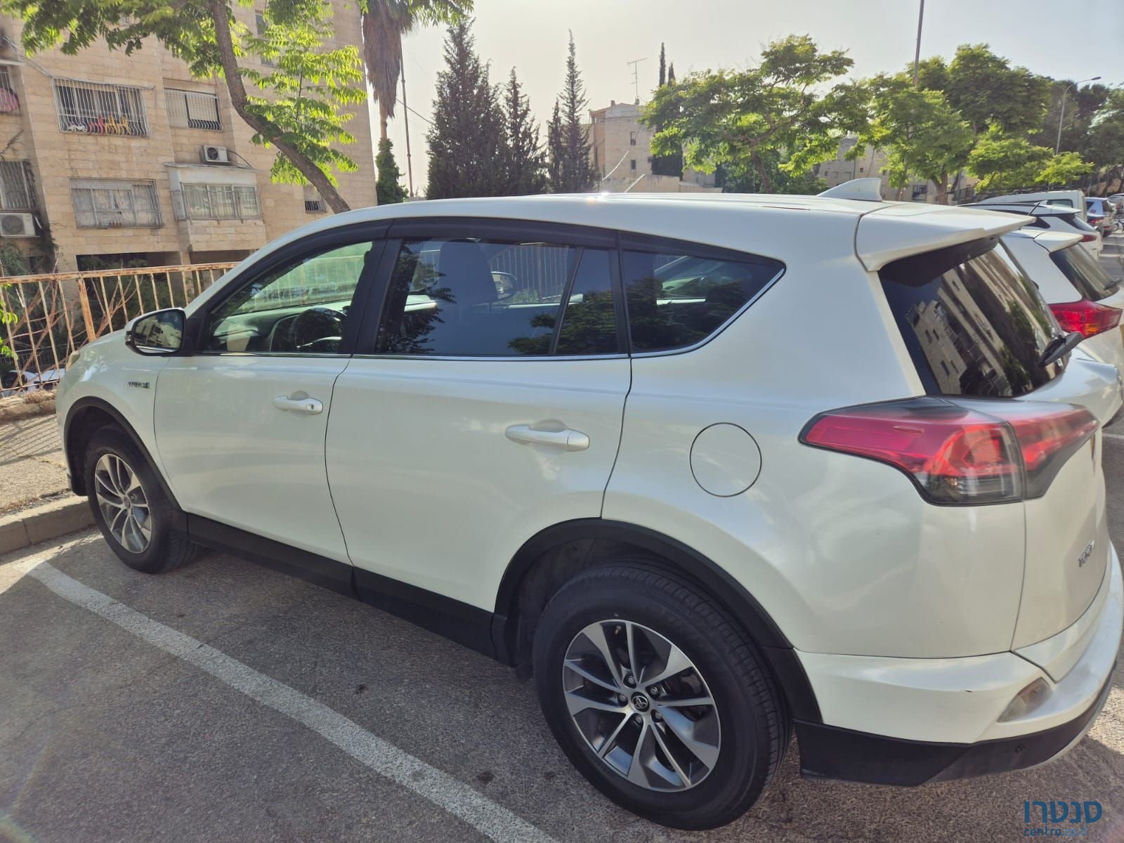 2016' Toyota C-HR טויוטה photo #2