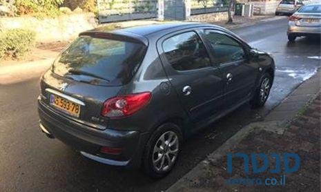 2011' Peugeot 206 פיג'ו photo #3