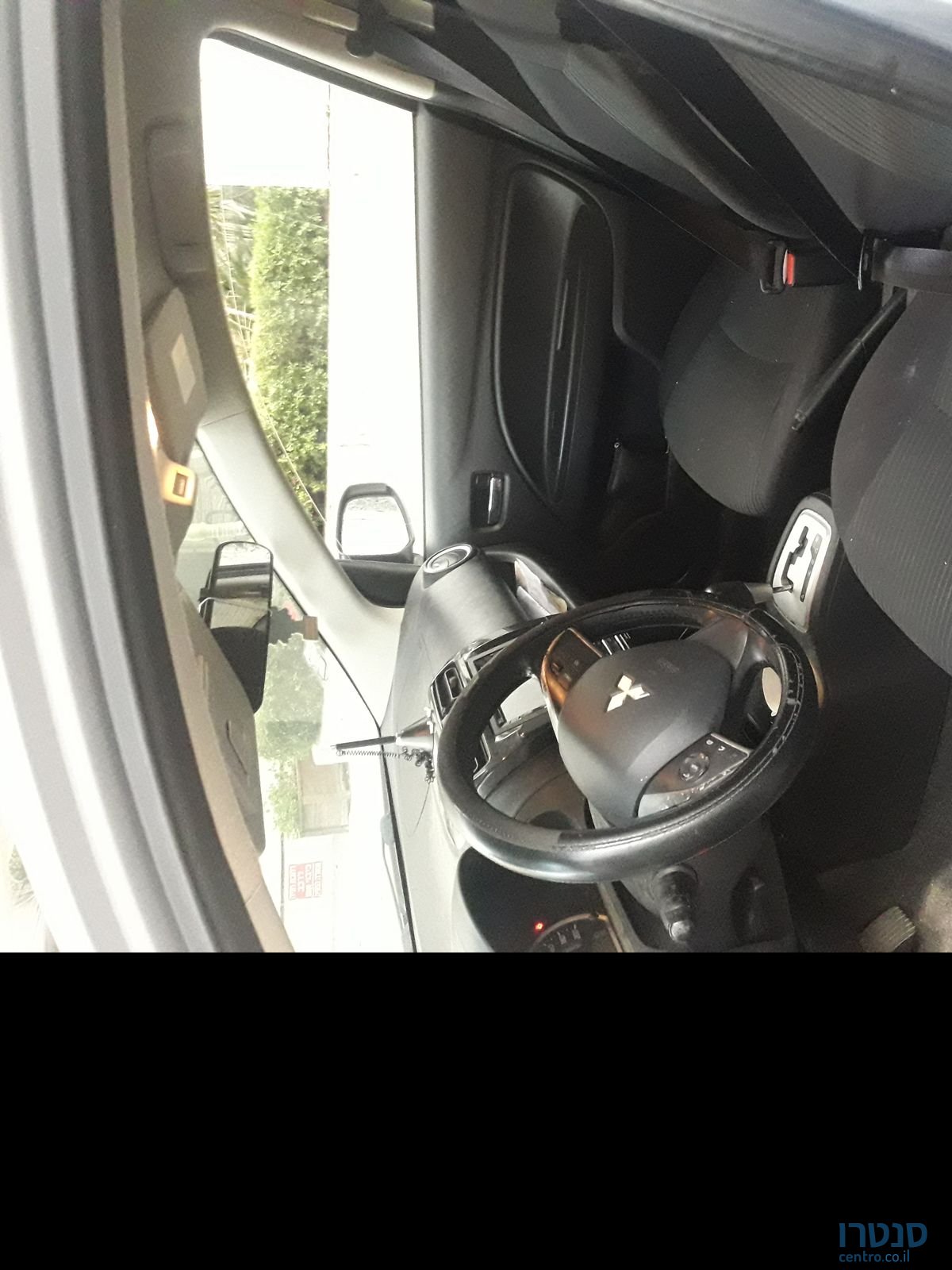 2017' Mitsubishi Attrage מיצובישי אטראז photo #1