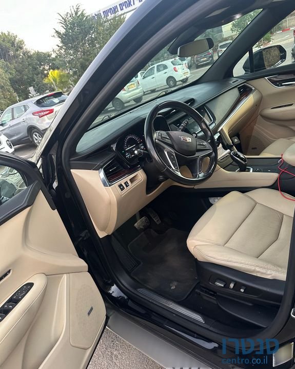 2019' Cadillac XT5 קאדילק photo #4