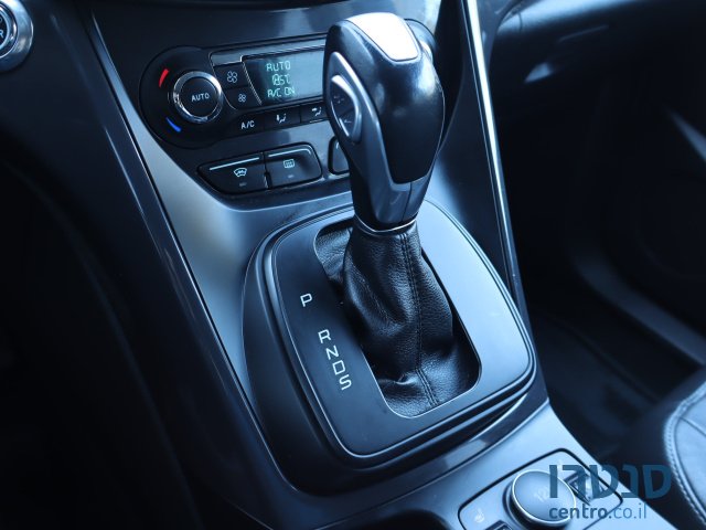 2015' Ford Kuga photo #6