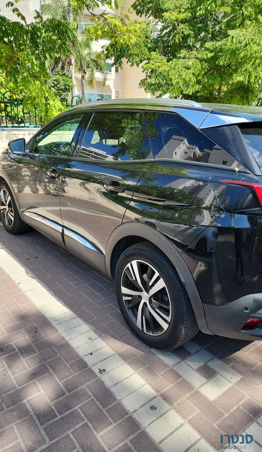 2020' Peugeot 3008 פיג'ו photo #1