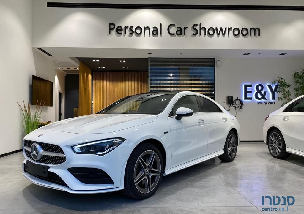 2021' Mercedes-Benz Cla מרצדס photo #1
