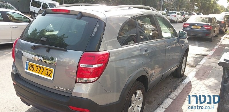 2014' Chevrolet Captiva photo #2