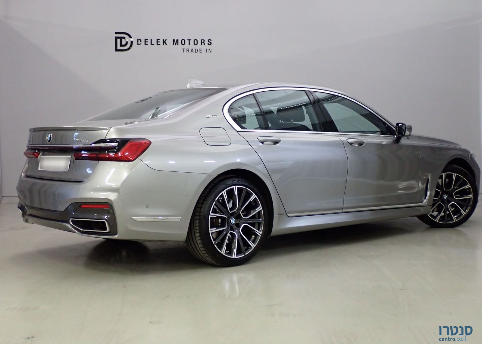 2020' BMW 7 Series ב מ וו סדרה 7 photo #3
