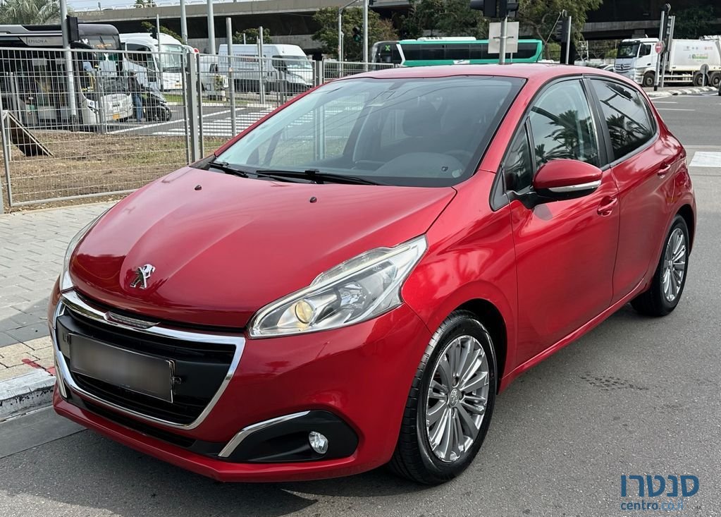 2016' Peugeot 208 פיג'ו photo #1