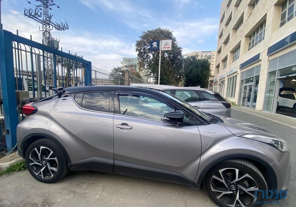 2019' Toyota C-Hr טויוטה photo #2