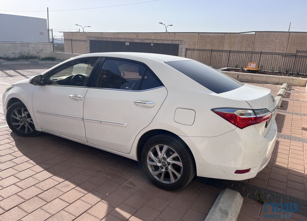 2016' Toyota Corolla טויוטה קורולה photo #4