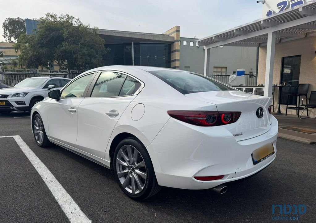 2021' Mazda 3 מאזדה photo #4
