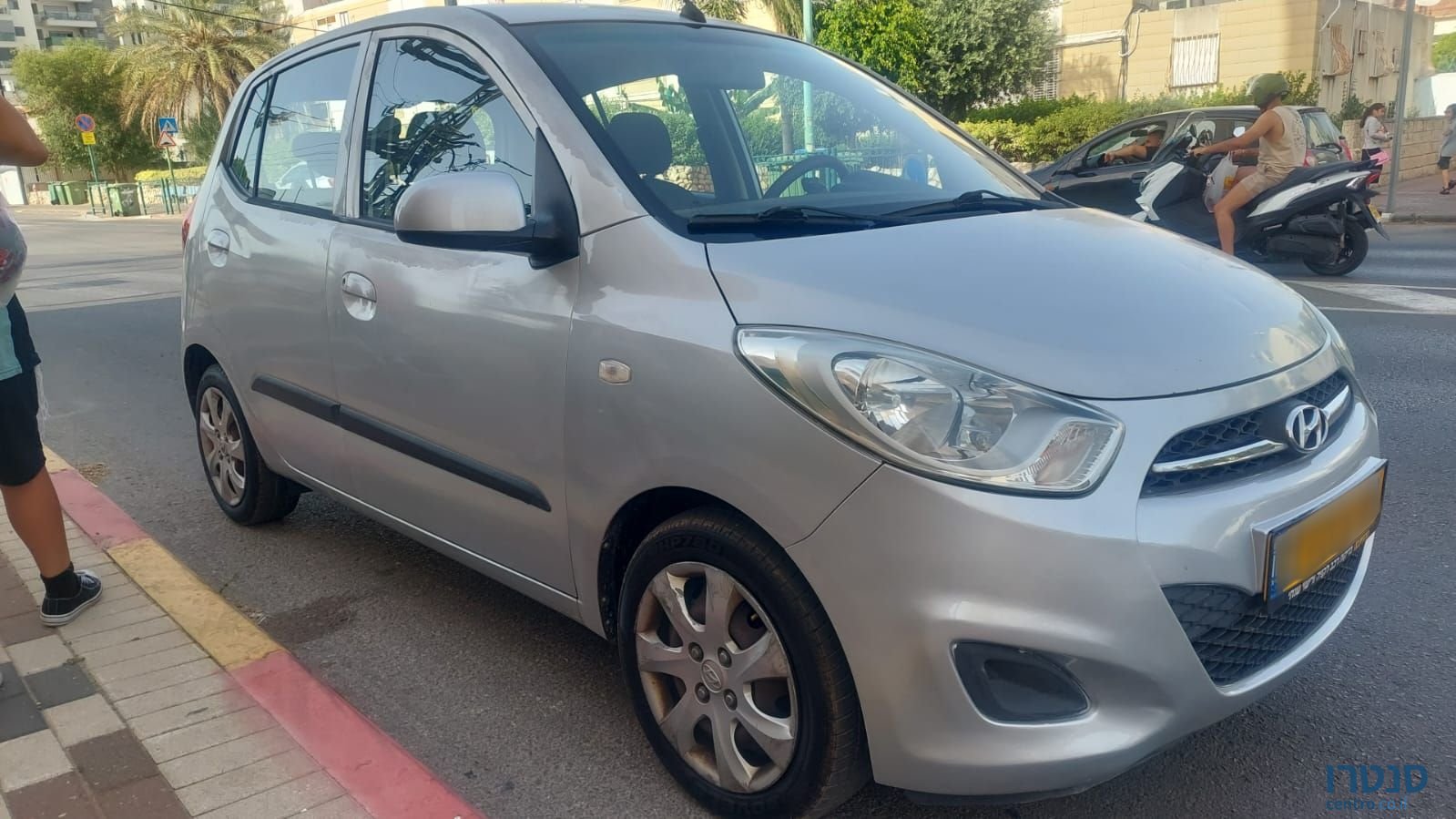 2012' Hyundai i10 יונדאי photo #2