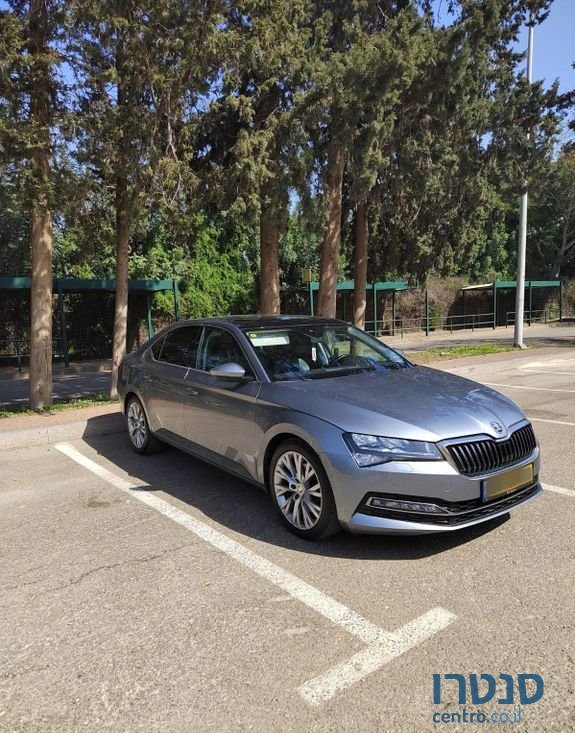 2020' Skoda Superb סקודה סופרב photo #3