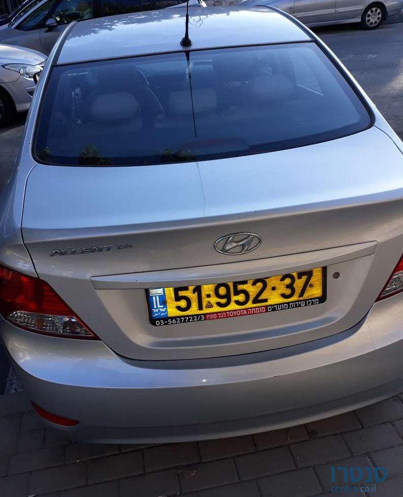 2016' Hyundai i25 יונדאי I25 photo #3