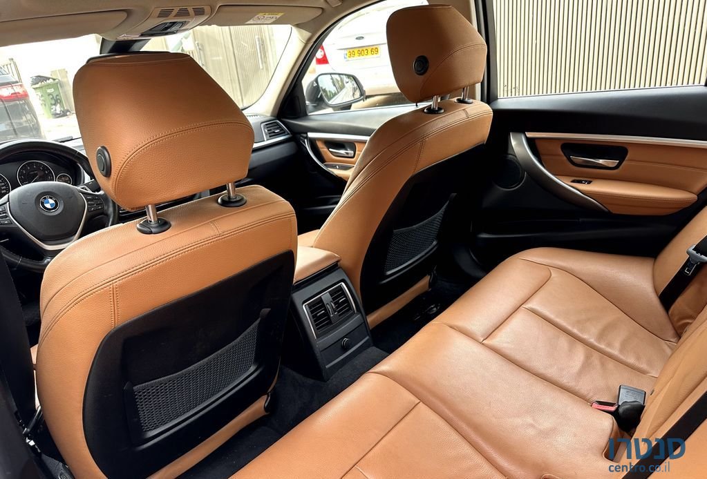2019' BMW 3 Series ב.מ.וו סדרה 3 photo #3