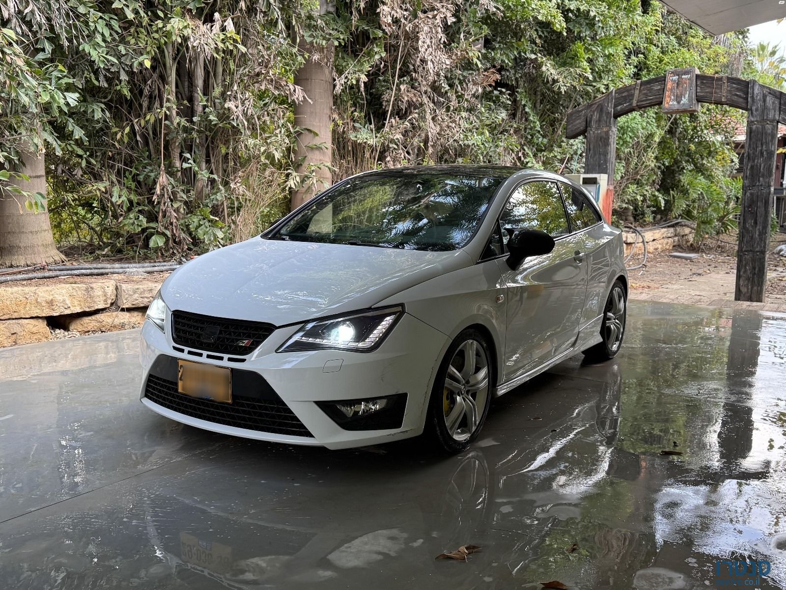 2016' SEAT Ibiza סיאט איביזה photo #1