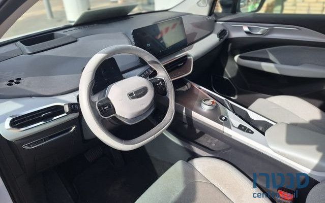 2022' Geely Geometry C ג׳ילי photo #4